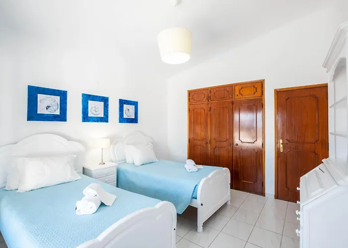 Patroves Ranch - Private Pool & Sea Views